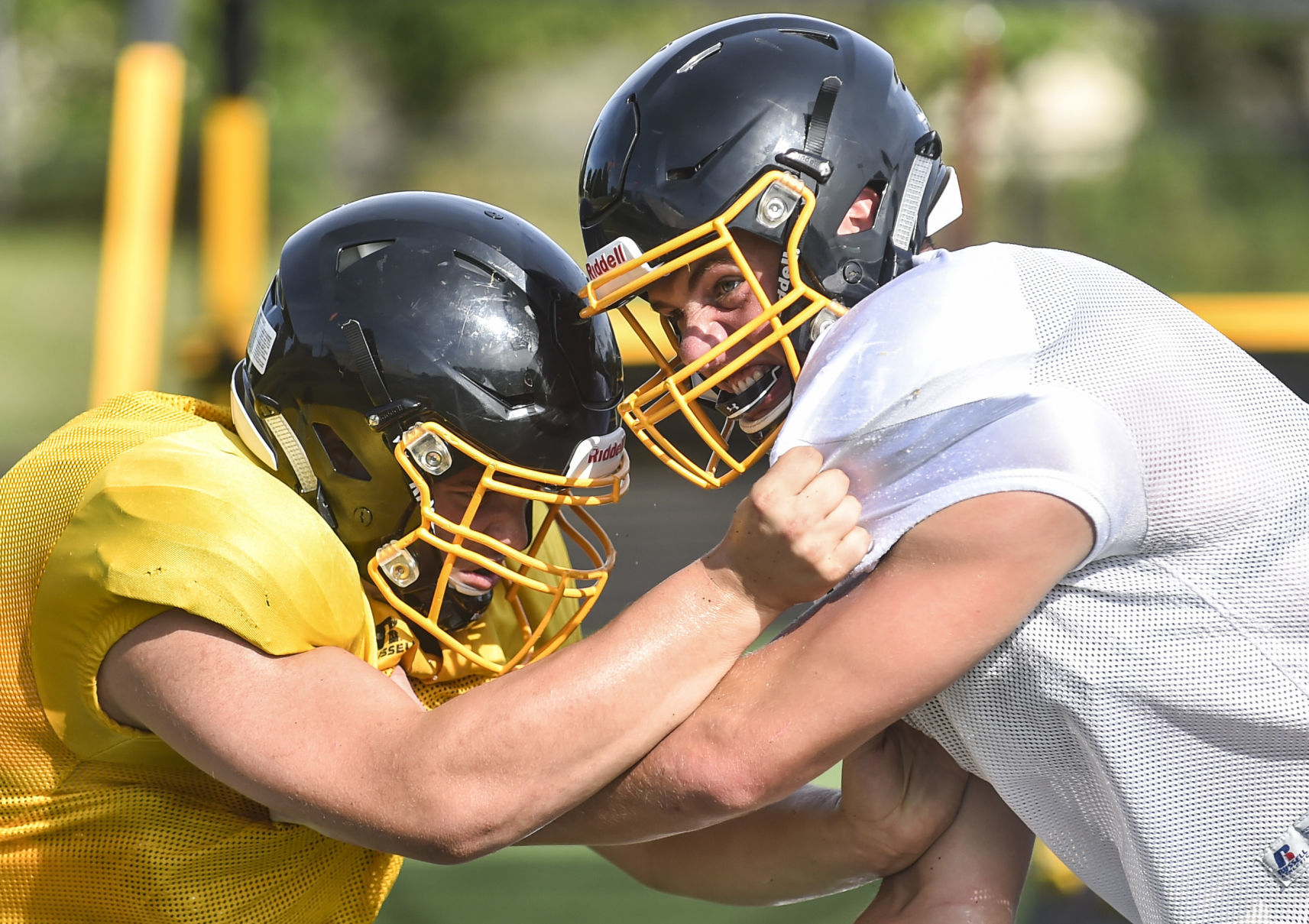 082019-qct-spt-bett football-01.jpg